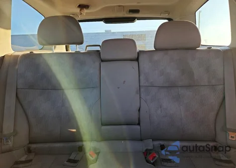 2009 Subaru Forester 2.5X Premium из США, поврежденный, VIN JF2SH63679H770670